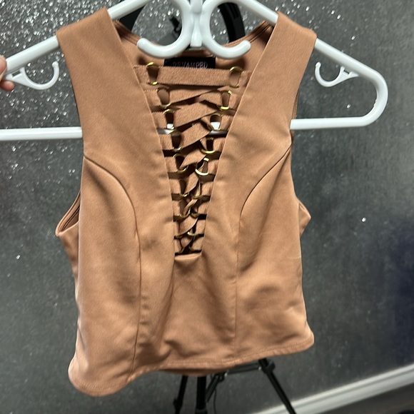 Revamped Crop Top with Laced Front - Picture 8 of 9